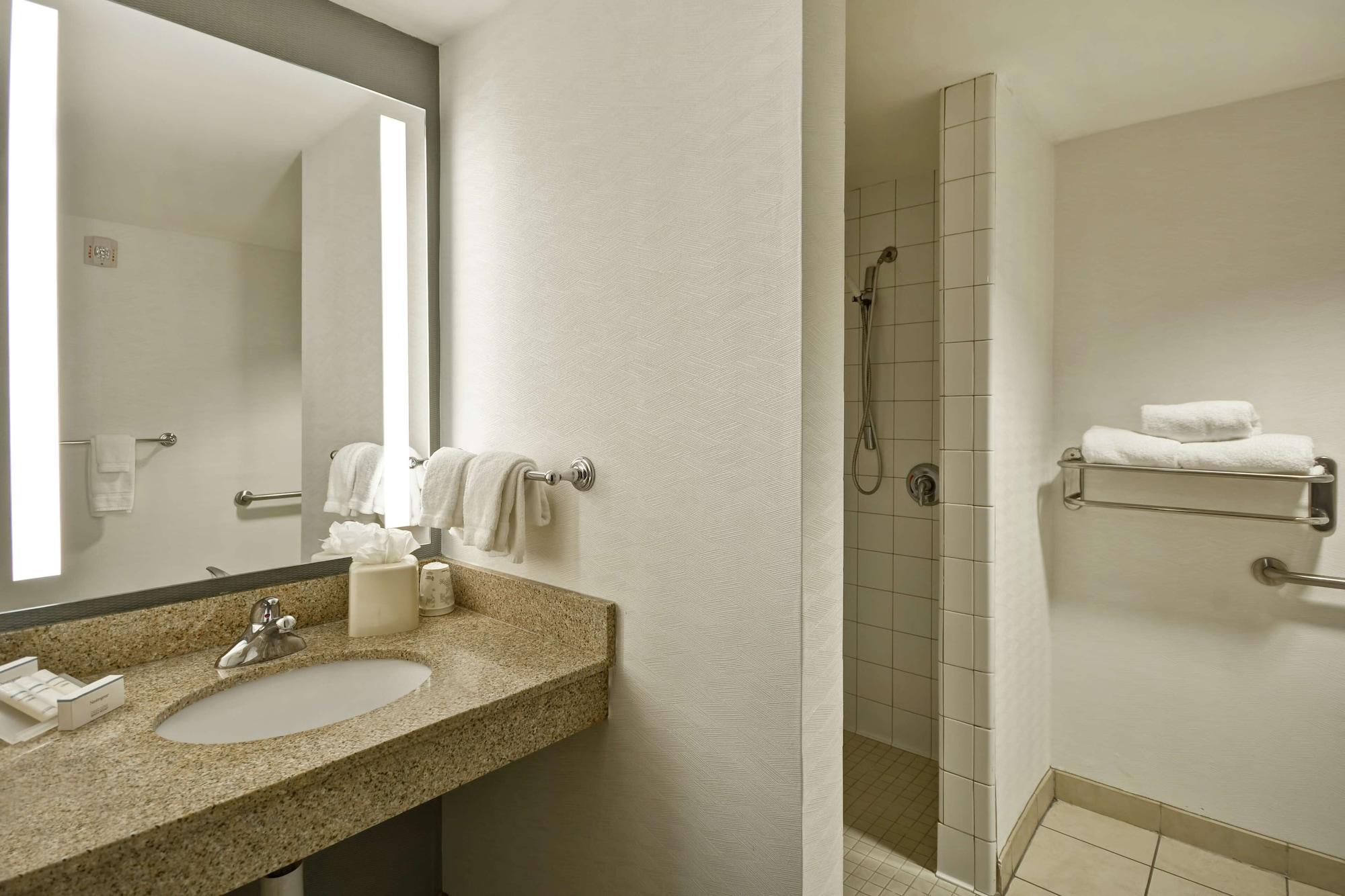 Hilton Garden - Biloxi Airport Hotel